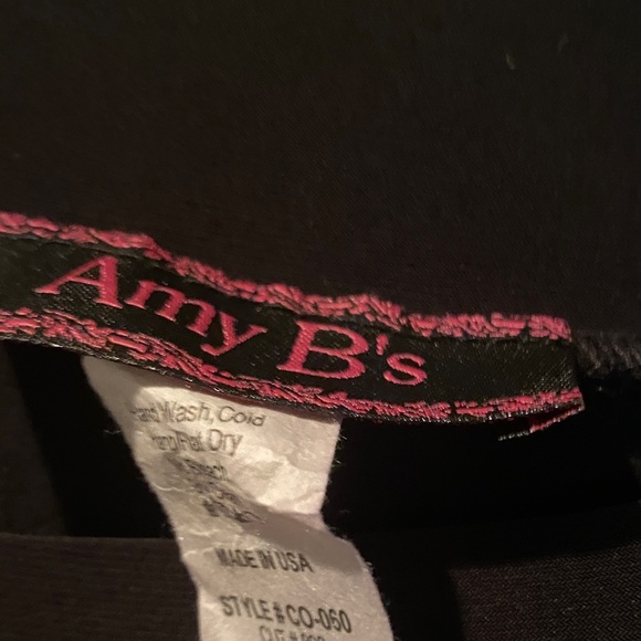 USA made Cold ShoulderBlack Top - Picture 3 of 5